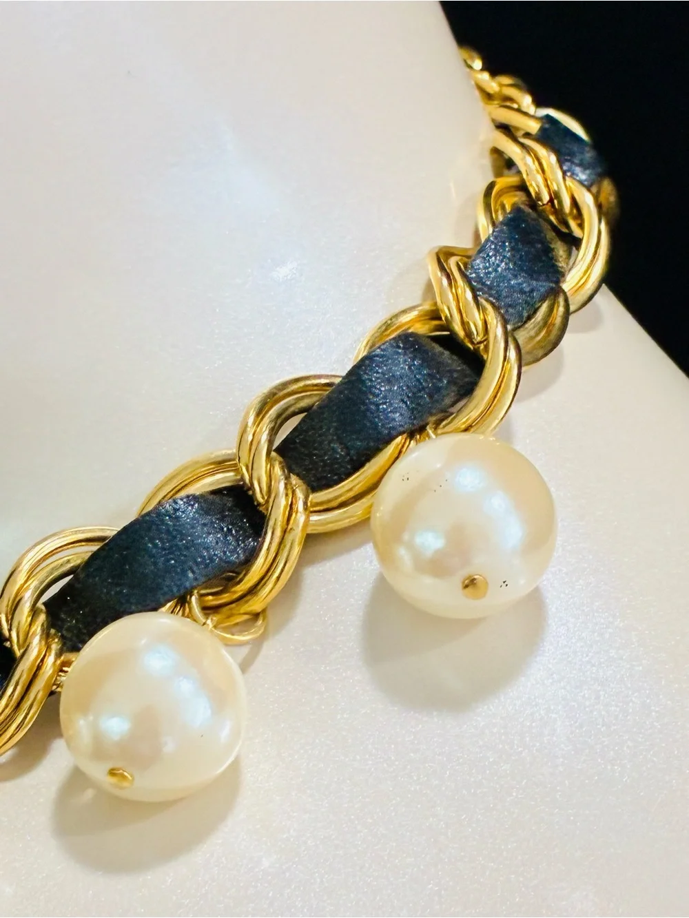 elegant gold